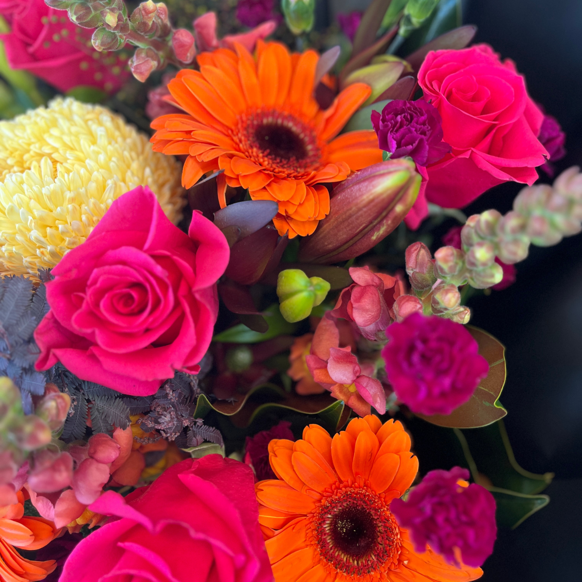 Radiance - Seasonal Bright Florist Choice