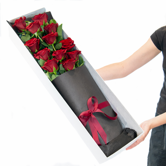 12 Long-Stemmed Red Roses Boxed (Dozen)
