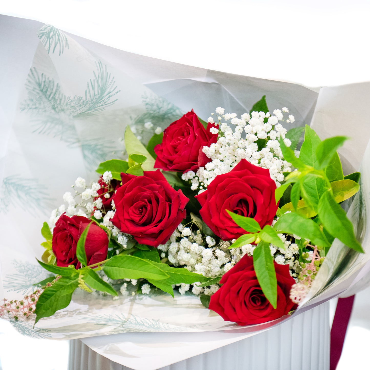 6 Long-Stemmed Red Roses Bouquet (Half Dozen)